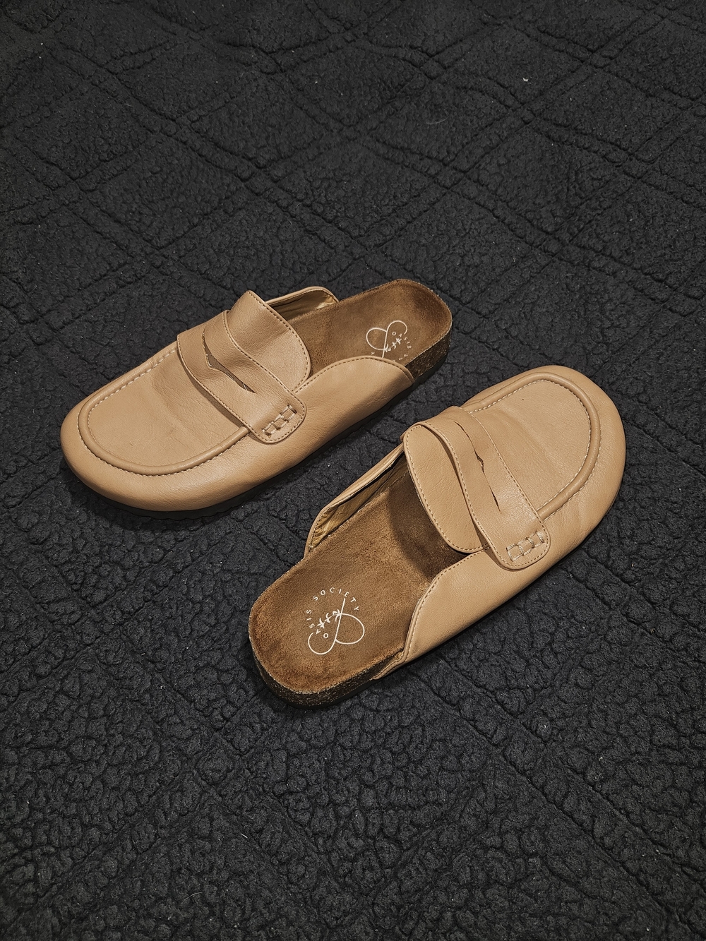 Comfort Penny-Style Mule Clogs in Tan